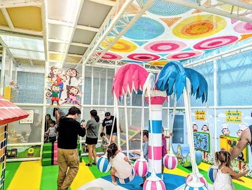 Main Feature